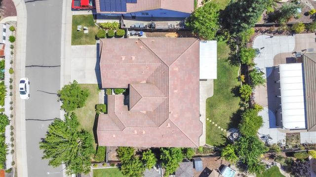 11034 Tinta Fina Dr, Rancho Cordova, CA 95670