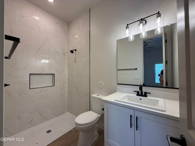 12877 PRESTBURY Avenue, El Paso, TX 79928