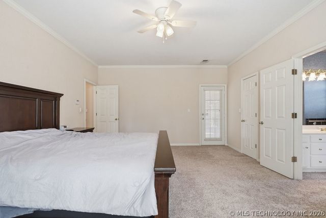 3813 S Rolling Oaks Drive, Tulsa, OK 74107