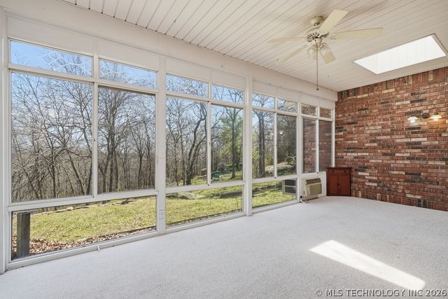 3813 S Rolling Oaks Drive, Tulsa, OK 74107