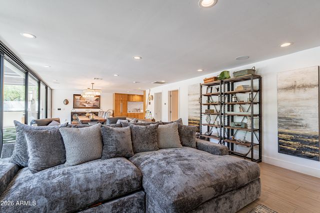 4351 N 36TH Street 4, Phoenix, AZ 85018