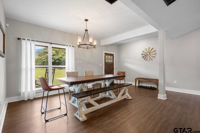 704 W Ross, Troup, TX 75789