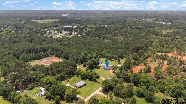 704 W Ross, Troup, TX 75789