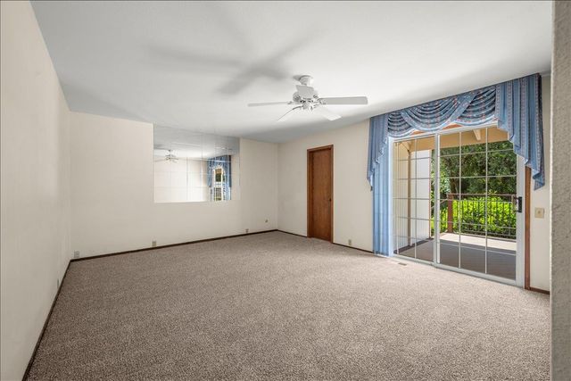 5137 Mississippi Bar Dr, Orangevale, CA 95662