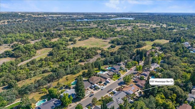 5137 Mississippi Bar Dr, Orangevale, CA 95662