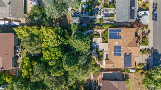 5137 Mississippi Bar Dr, Orangevale, CA 95662