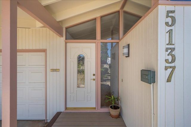 5137 Mississippi Bar Dr, Orangevale, CA 95662