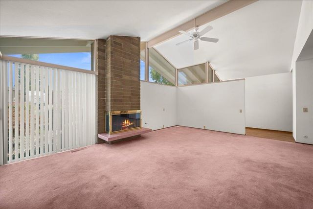 5137 Mississippi Bar Dr, Orangevale, CA 95662