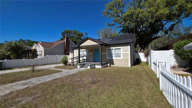 936 E SHADOWLAWN AVENUE, Tampa, FL 33603