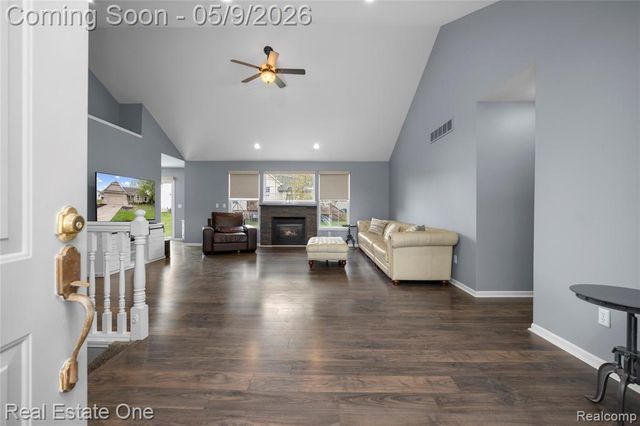 16222 Pine Lake Forest Court, Linden, MI 48451