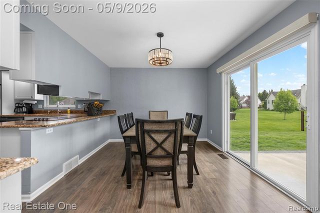 16222 Pine Lake Forest Court, Linden, MI 48451