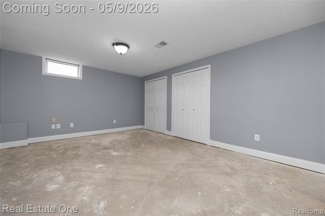 16222 Pine Lake Forest Court, Linden, MI 48451