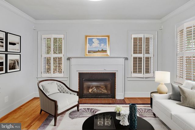 3521 8TH ST S, Arlington, VA 22204