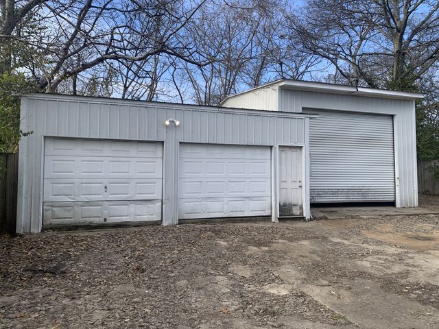 214 Myatt Dr, Madison, TN 37115