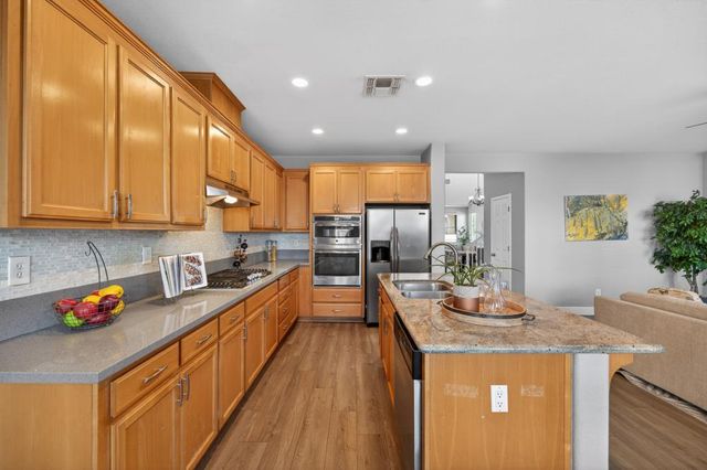 3045 Delta Tule Way, Sacramento, CA 95834