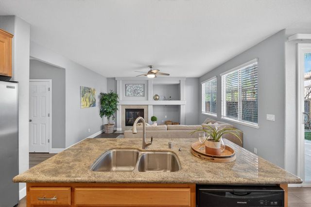 3045 Delta Tule Way, Sacramento, CA 95834