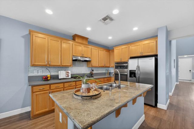 3045 Delta Tule Way, Sacramento, CA 95834