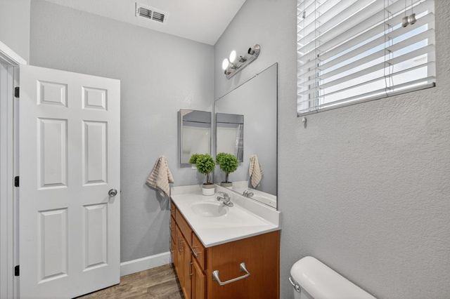 3045 Delta Tule Way, Sacramento, CA 95834