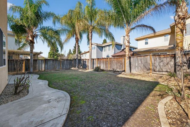 3045 Delta Tule Way, Sacramento, CA 95834