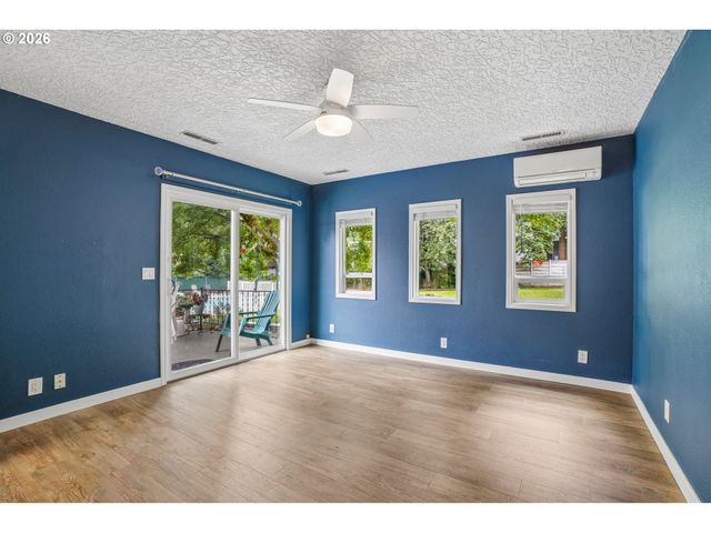 1312 Se NANCY Rd, Vancouver, WA 98664