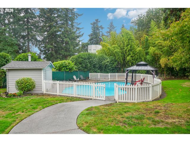 1312 Se NANCY Rd, Vancouver, WA 98664
