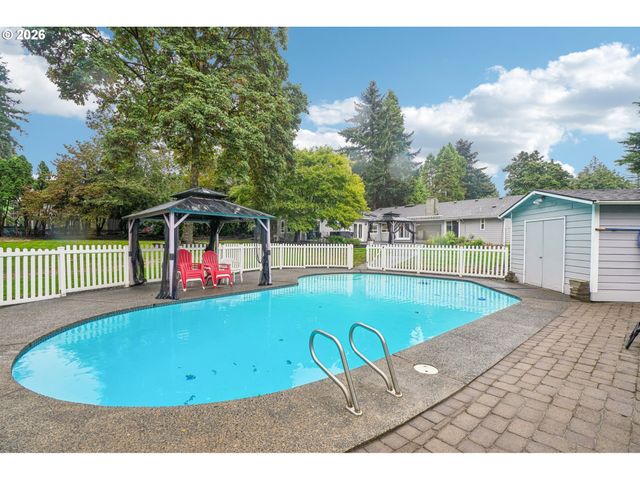 1312 Se NANCY Rd, Vancouver, WA 98664
