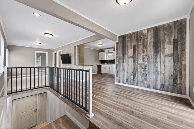 3823 Midland Avenue, White Bear Lake, MN 55110