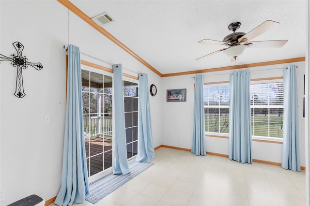 17659 E Fm 1097 Road, Willis, TX 77378