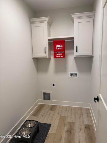 1034 Seven Iron Drive, Ayden, NC 28513