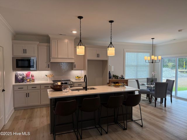 1034 Seven Iron Drive, Ayden, NC 28513