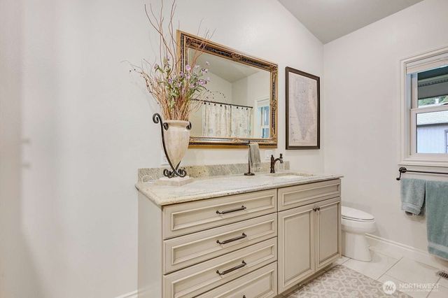 3135 Oak Bay Road, Port Hadlock, WA 98339