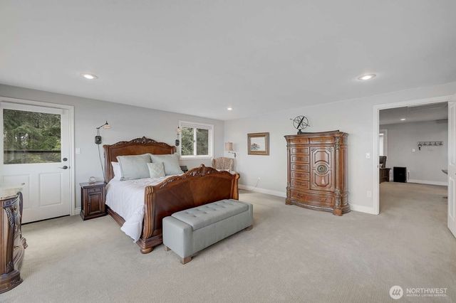 3135 Oak Bay Road, Port Hadlock, WA 98339