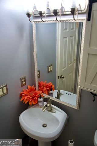 17 Wedgefield Court, Mcdonough, GA 30252
