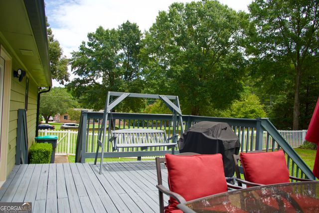 17 Wedgefield Court, Mcdonough, GA 30252