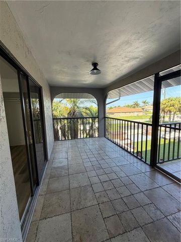 2811 SE 15th PL 203, Cape Coral, FL 33904