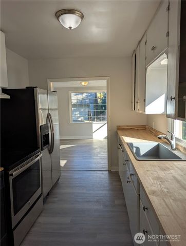 1812 Amhurst Street SE, Olympia, WA 98501