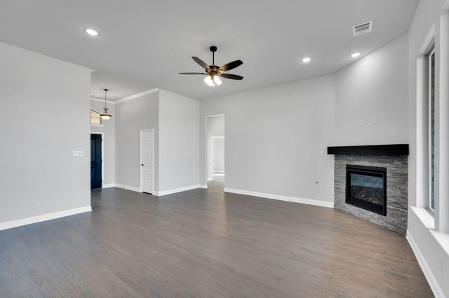 128 Lila Lake Drive, Waxahachie, TX 75165