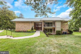 3350 GLENEAGLES DR #70-1A, Silver Spring, MD 20906