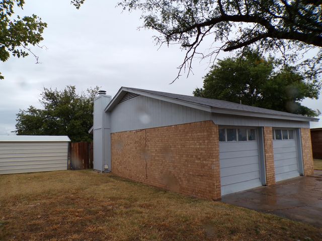 5916 14th Street, Lubbock, TX 79416