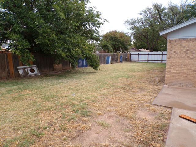 5916 14th Street, Lubbock, TX 79416