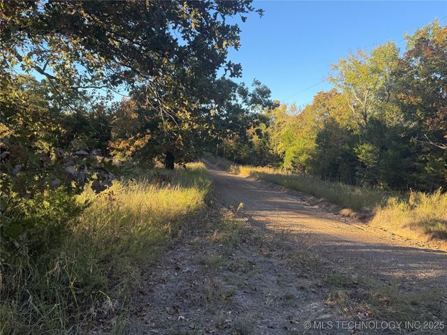 20 Lakeside, Eufaula, OK 74432