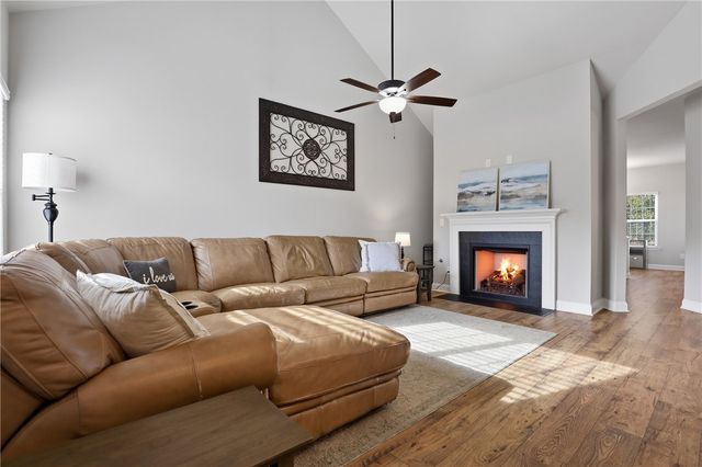 125 Shipyard Circle 16D, Anderson, SC 29621