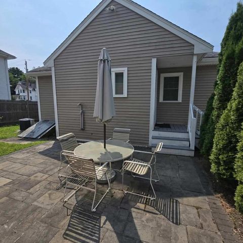118 Edson St, Brockton, MA 02302