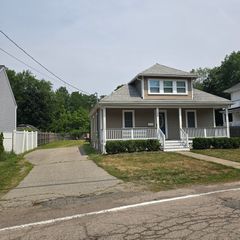118 Edson St, Brockton, MA 02302