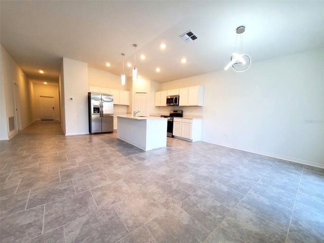1124 TYLER LOOP, Winter Haven, FL 33884