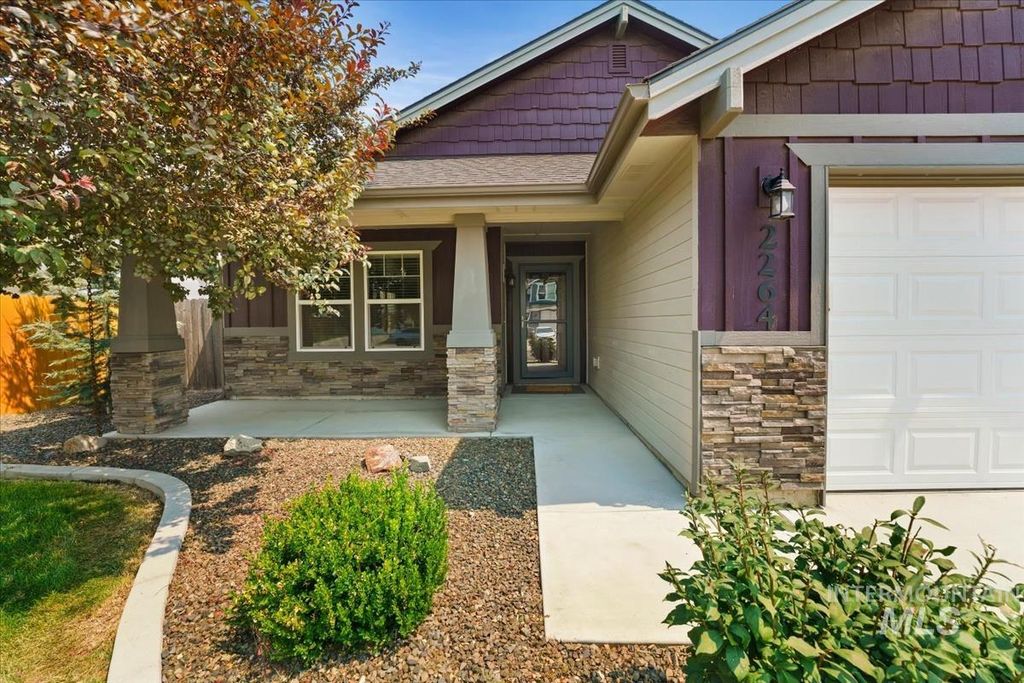 2264 N Greenville Ave, Kuna, ID 83634 photo 4
