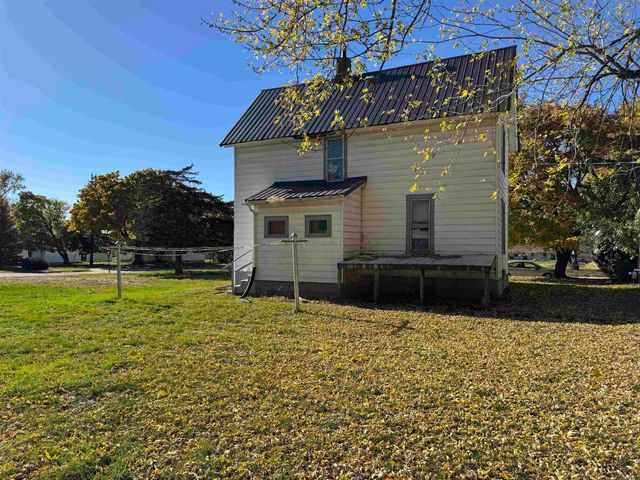 107 NW 7 Avenue, Oelwein, IA 50662