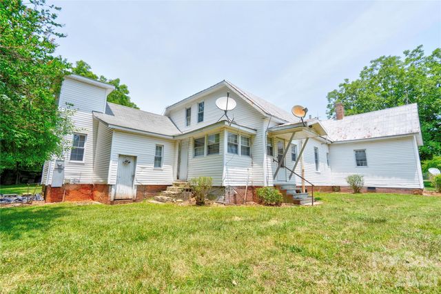 1813 Saint Marks Church Road, Crouse, NC 28033