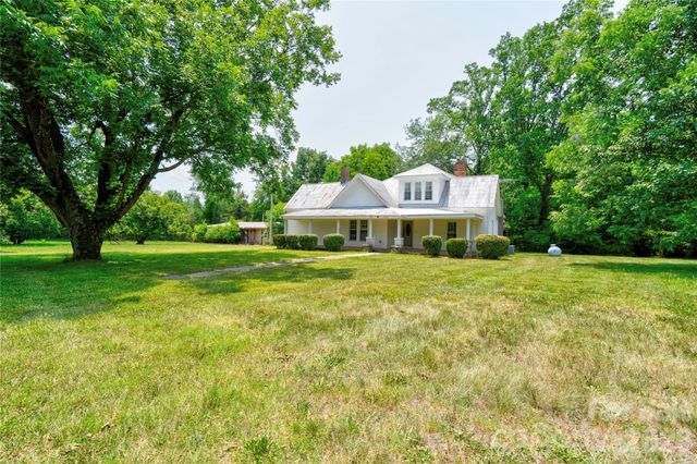 1813 Saint Marks Church Road, Crouse, NC 28033