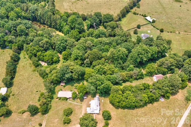 1813 Saint Marks Church Road, Crouse, NC 28033